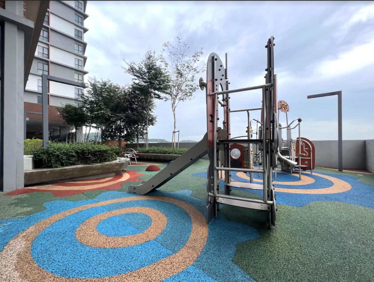 Free Parking # 2 Bed Family Bellsuite - Sepang Klia Kota Warisan Exterior foto