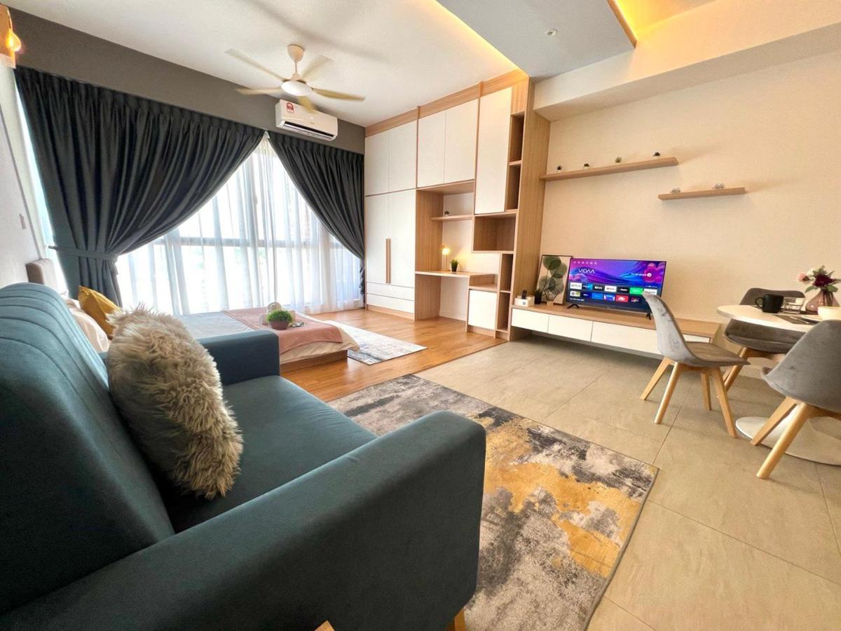 Free Parking # 2 Bed Family Bellsuite - Sepang Klia Kota Warisan Exterior foto
